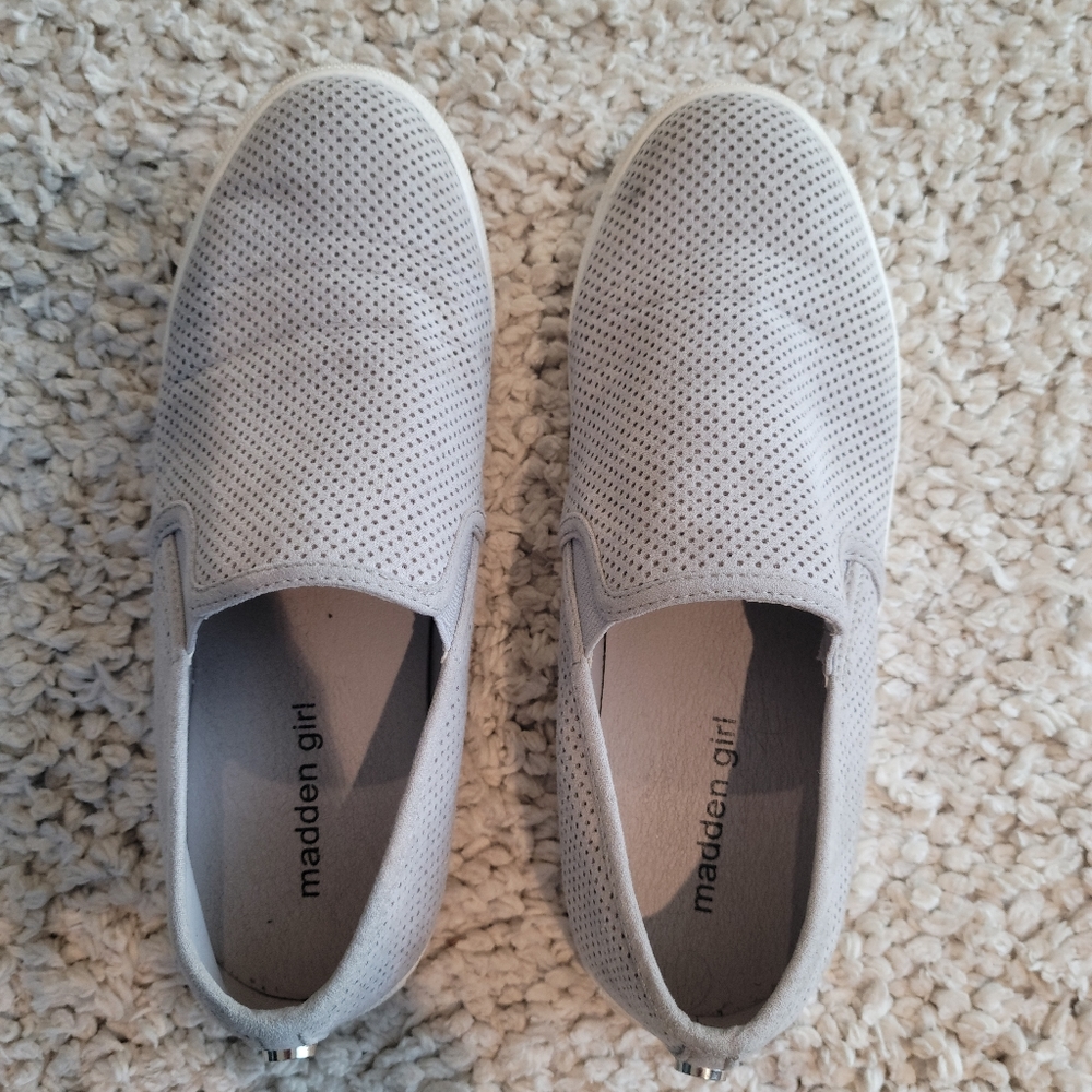 Madden girl slip ons